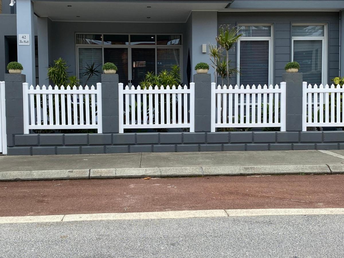 The Hutt On Mandurah Marina Appartement Buitenkant foto
