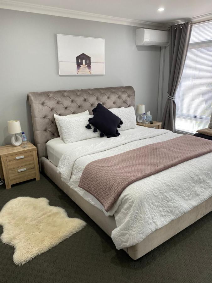 The Hutt On Mandurah Marina Appartement Buitenkant foto