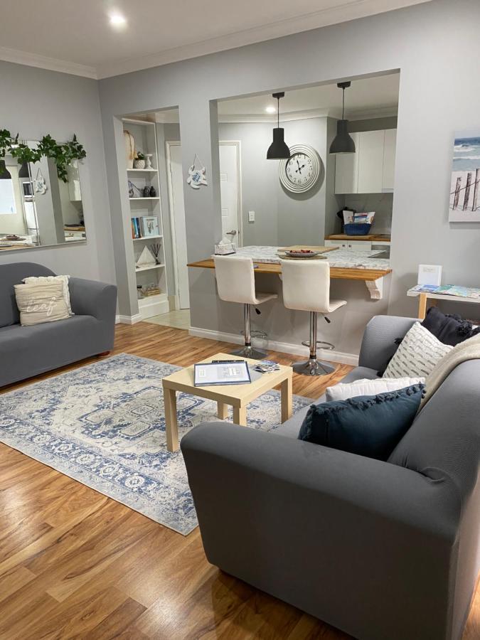 The Hutt On Mandurah Marina Appartement Buitenkant foto