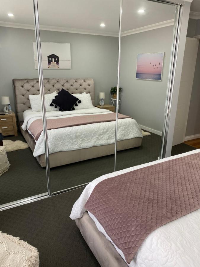 The Hutt On Mandurah Marina Appartement Buitenkant foto