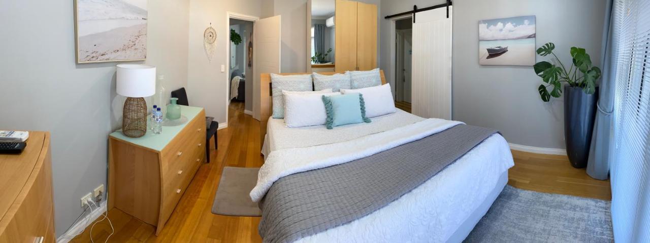 The Hutt On Mandurah Marina Appartement Buitenkant foto