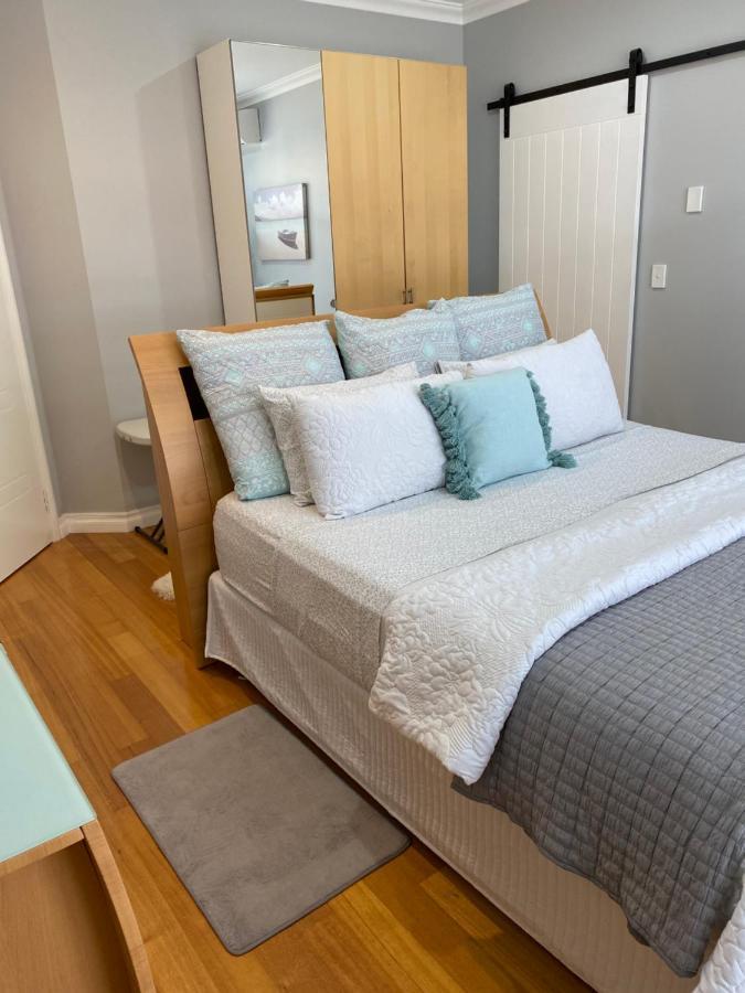 The Hutt On Mandurah Marina Appartement Buitenkant foto